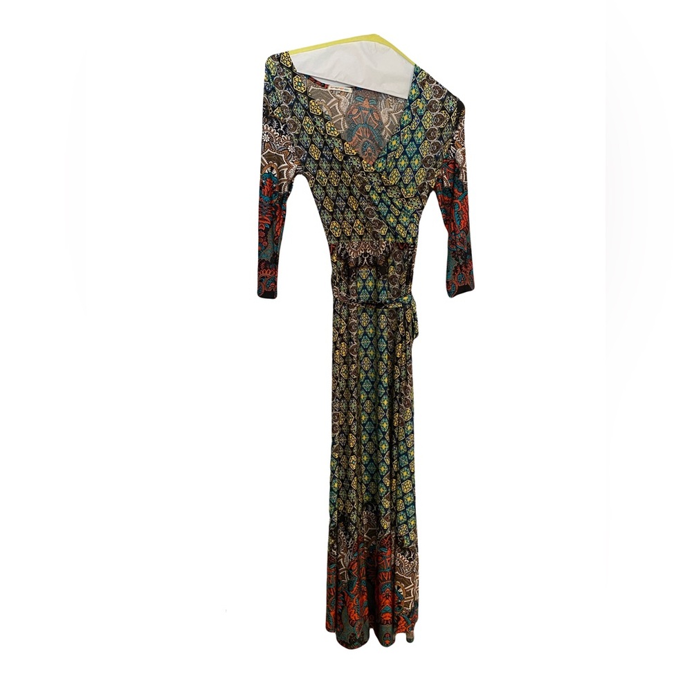 tuatuatuatua Medium Maxi Boho Wrap Dress